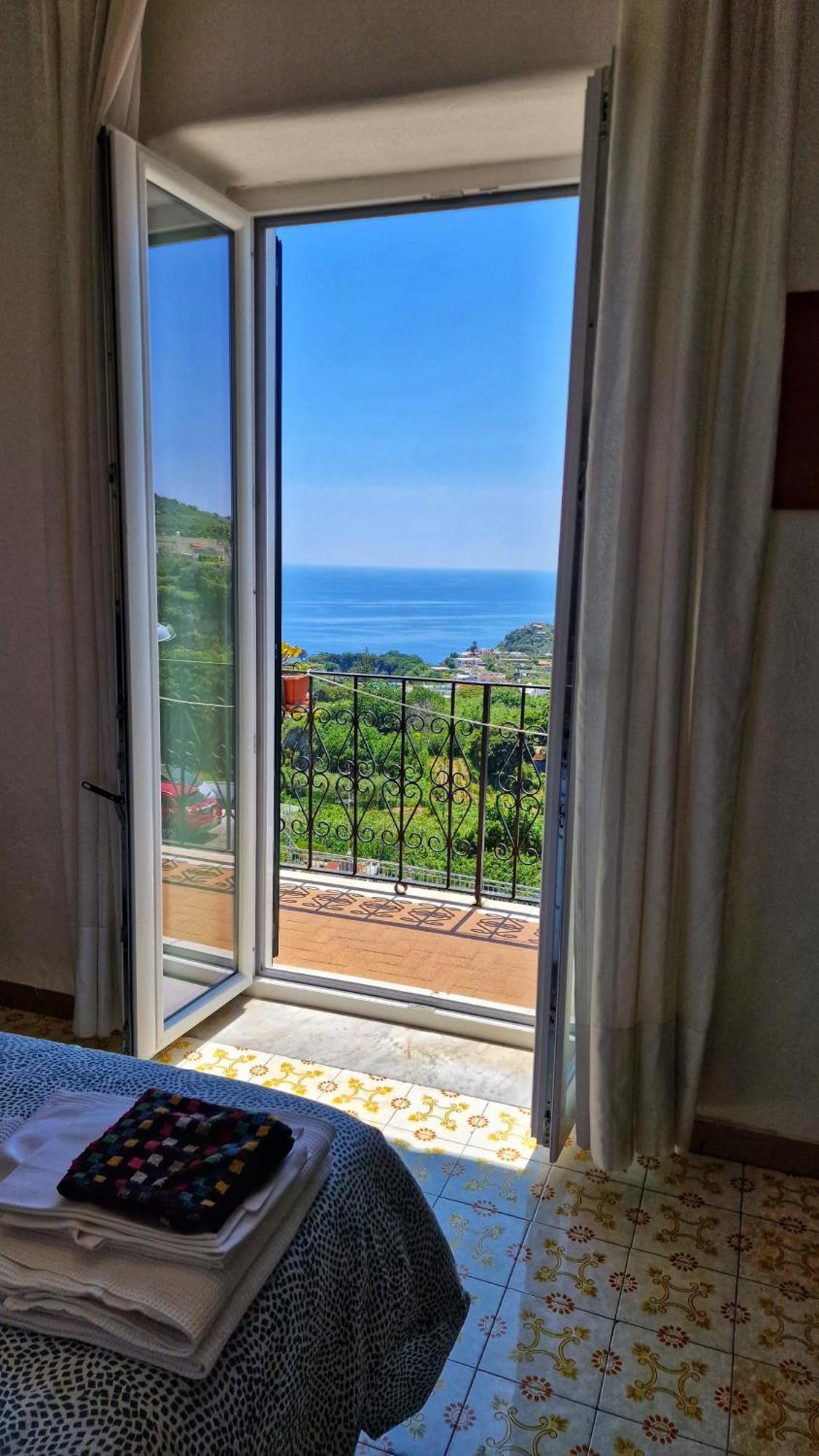 Hotel Bellavista Иския Екстериор снимка